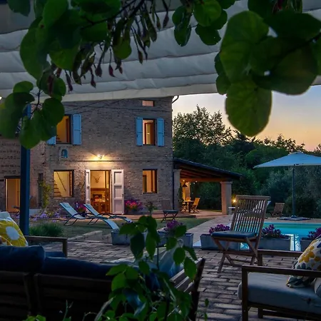 Casa Felicita 8 By Marche וילה